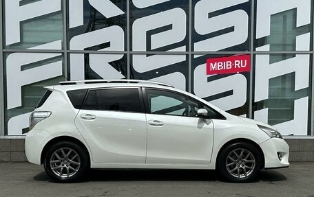 Toyota Verso I, 2013 год, 1 350 000 рублей, 5 фотография