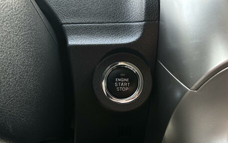 Toyota Verso I, 2013 год, 1 350 000 рублей, 24 фотография