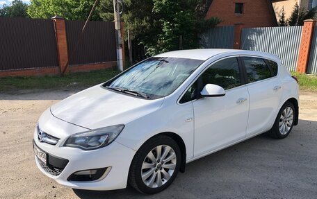 Opel Astra J, 2012 год, 590 000 рублей, 4 фотография