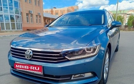 Volkswagen Passat B8 рестайлинг, 2015 год, 1 400 000 рублей, 6 фотография