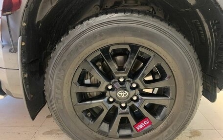 Toyota Land Cruiser Prado 150 рестайлинг 2, 2021 год, 7 400 500 рублей, 15 фотография