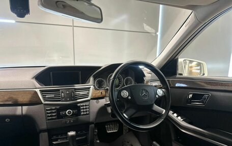 Mercedes-Benz E-Класс, 2010 год, 1 370 000 рублей, 15 фотография