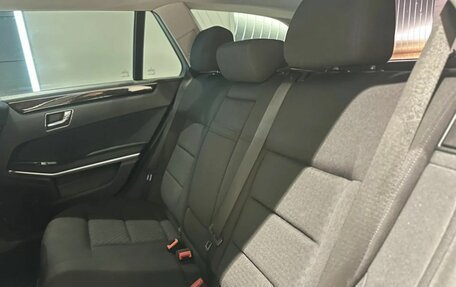 Mercedes-Benz E-Класс, 2010 год, 1 370 000 рублей, 25 фотография