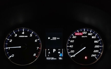 Mitsubishi Outlander III рестайлинг 3, 2019 год, 1 895 000 рублей, 16 фотография