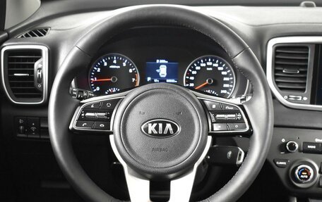 KIA Sportage IV рестайлинг, 2020 год, 2 399 900 рублей, 20 фотография