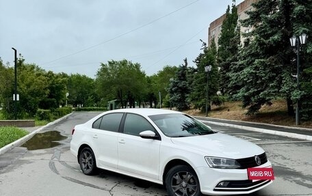 Volkswagen Jetta VI, 2015 год, 1 200 000 рублей, 2 фотография
