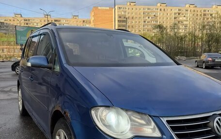 Volkswagen Touran III, 2008 год, 400 000 рублей, 3 фотография