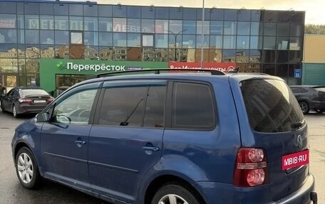 Volkswagen Touran III, 2008 год, 400 000 рублей, 10 фотография