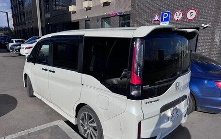 Honda Stepwgn IV, 2016 год, 2 300 000 рублей, 4 фотография