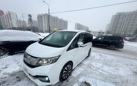 Honda Stepwgn IV, 2016 год, 2 300 000 рублей, 12 фотография