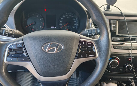 Hyundai Solaris II рестайлинг, 2021 год, 1 200 000 рублей, 8 фотография