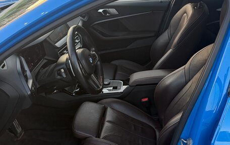 BMW 1 серия, 2020 год, 2 900 000 рублей, 31 фотография
