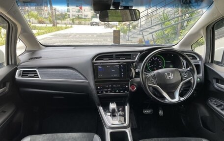 Honda Shuttle II, 2017 год, 1 650 000 рублей, 6 фотография