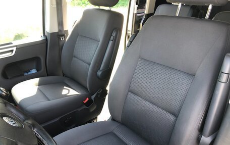 Volkswagen Multivan T5, 2009 год, 3 000 000 рублей, 13 фотография