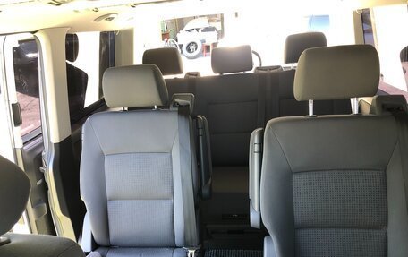 Volkswagen Multivan T5, 2009 год, 3 000 000 рублей, 15 фотография