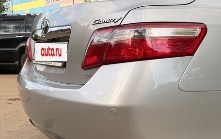 Toyota Camry, 2011 год, 945 000 рублей, 10 фотография