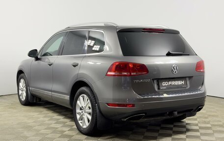 Volkswagen Touareg III, 2012 год, 1 943 100 рублей, 2 фотография