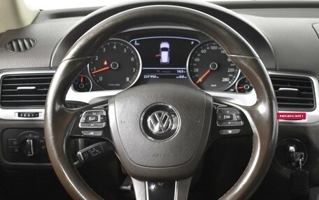 Volkswagen Touareg III, 2012 год, 1 943 100 рублей, 12 фотография
