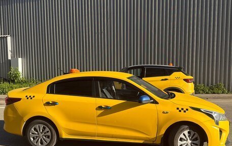 KIA Rio IV, 2020 год, 730 000 рублей, 2 фотография