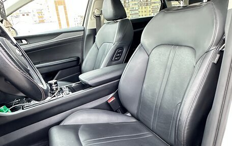 KIA K5, 2019 год, 2 280 000 рублей, 19 фотография