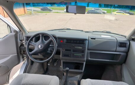 Volkswagen Caravelle T4, 2002 год, 1 150 000 рублей, 11 фотография