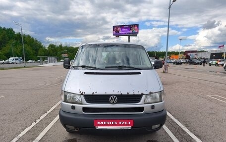 Volkswagen Caravelle T4, 2002 год, 1 150 000 рублей, 5 фотография