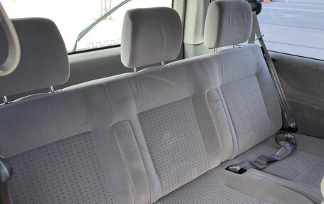Volkswagen Caravelle T4, 2002 год, 1 150 000 рублей, 18 фотография