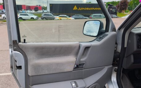 Volkswagen Caravelle T4, 2002 год, 1 150 000 рублей, 21 фотография