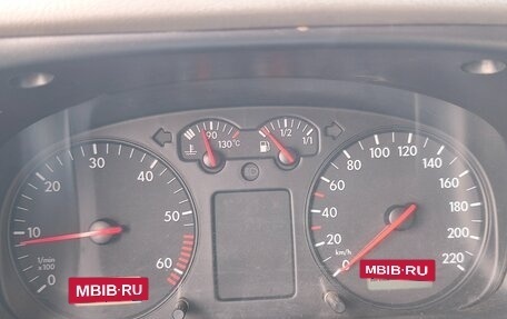 Volkswagen Caravelle T4, 2002 год, 1 150 000 рублей, 13 фотография