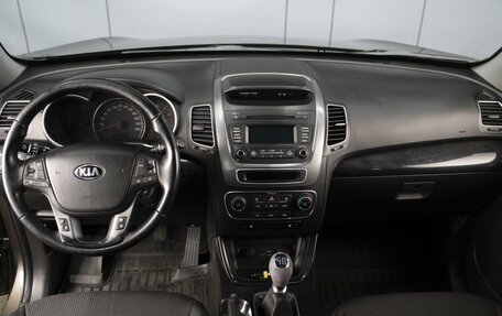 KIA Sorento II рестайлинг, 2017 год, 1 990 000 рублей, 5 фотография