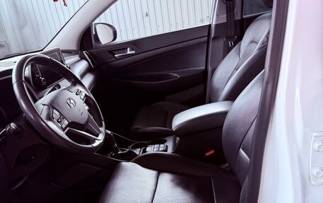 Hyundai Tucson III, 2018 год, 2 350 000 рублей, 11 фотография