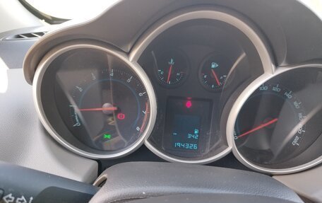Chevrolet Cruze II, 2014 год, 700 000 рублей, 5 фотография