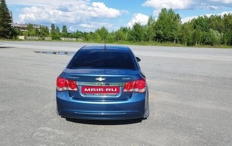 Chevrolet Cruze II, 2014 год, 700 000 рублей, 3 фотография