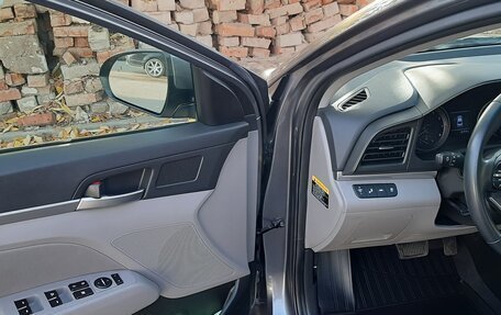 Hyundai Elantra VI рестайлинг, 2018 год, 1 531 000 рублей, 2 фотография