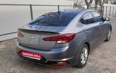 Hyundai Elantra VI рестайлинг, 2018 год, 1 531 000 рублей, 10 фотография