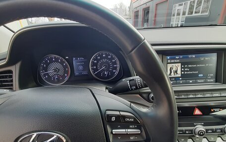 Hyundai Elantra VI рестайлинг, 2018 год, 1 531 000 рублей, 26 фотография