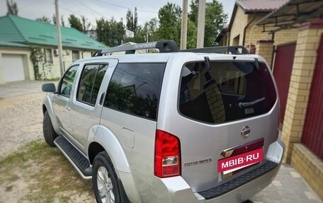Nissan Pathfinder, 2006 год, 1 350 000 рублей, 2 фотография