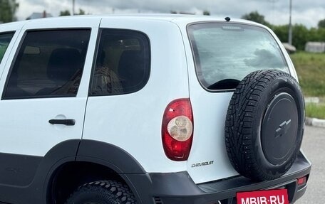 Chevrolet Niva I рестайлинг, 2016 год, 470 000 рублей, 7 фотография