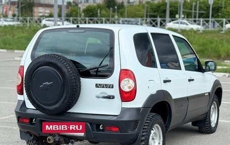 Chevrolet Niva I рестайлинг, 2016 год, 470 000 рублей, 8 фотография