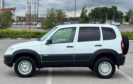 Chevrolet Niva I рестайлинг, 2016 год, 470 000 рублей, 14 фотография