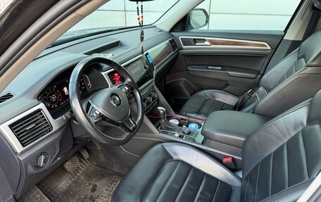 Volkswagen Teramont I, 2018 год, 3 950 000 рублей, 10 фотография