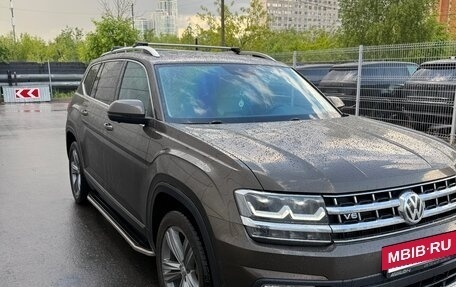 Volkswagen Teramont I, 2018 год, 3 950 000 рублей, 3 фотография