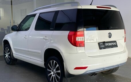 Skoda Yeti I рестайлинг, 2014 год, 1 080 000 рублей, 8 фотография