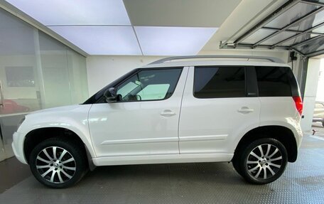 Skoda Yeti I рестайлинг, 2014 год, 1 080 000 рублей, 10 фотография