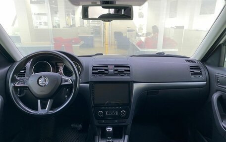 Skoda Yeti I рестайлинг, 2014 год, 1 080 000 рублей, 17 фотография