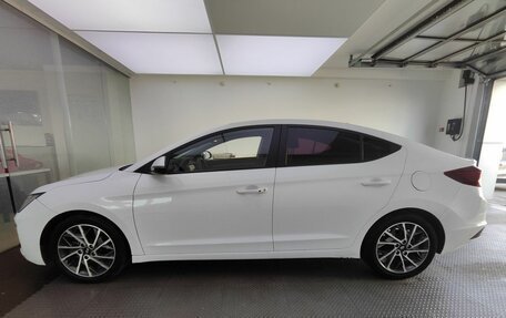 Hyundai Avante, 2019 год, 1 575 000 рублей, 10 фотография