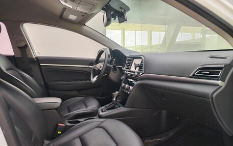 Hyundai Avante, 2019 год, 1 575 000 рублей, 13 фотография