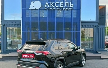 Toyota RAV4, 2021 год, 2 639 000 рублей, 5 фотография