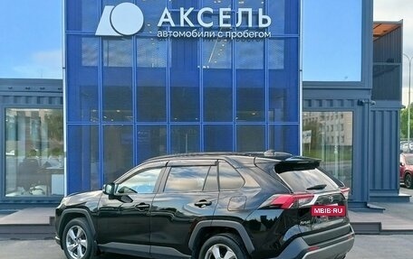 Toyota RAV4, 2021 год, 2 639 000 рублей, 7 фотография