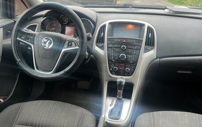 Opel Astra J, 2012 год, 1 фотография